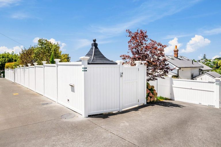 Photo of property in 37 Bell Road, Remuera, Auckland, 1050