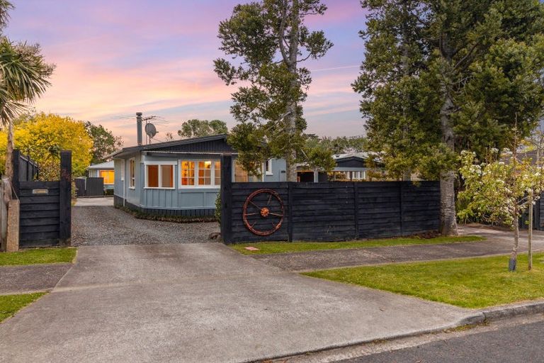 Photo of property in 24 Trigg Road, Huapai, Kumeu, 0810