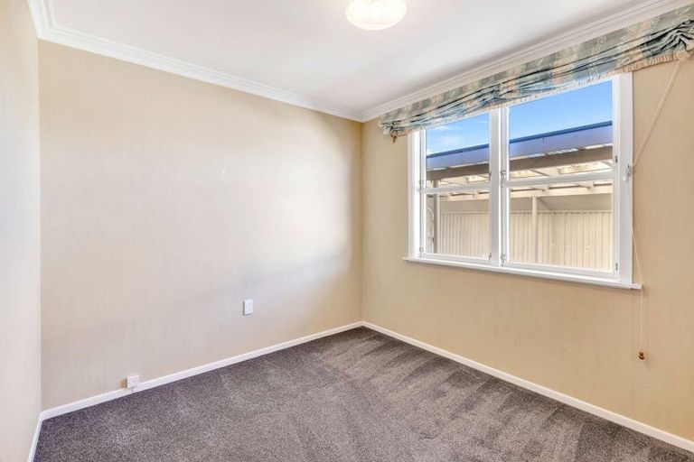 Photo of property in 32 Parsons Avenue, Levin, 5510