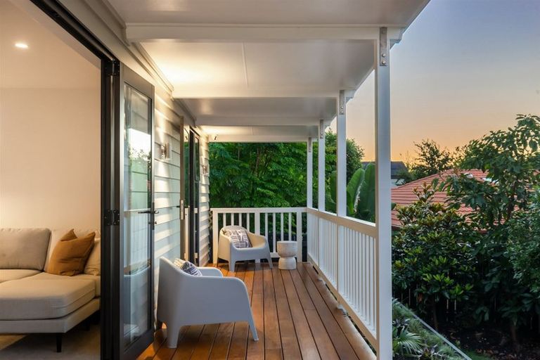 Photo of property in 28 Bass Road, Albany, Auckland, 0632