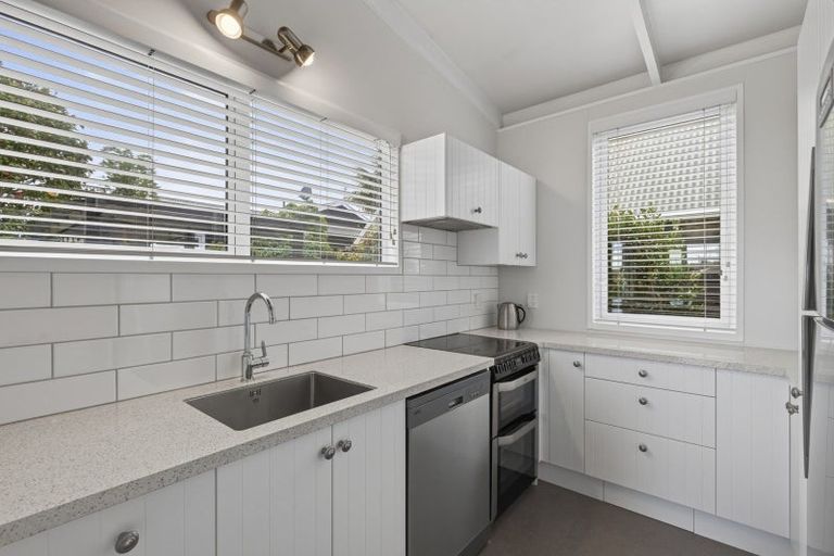 Photo of property in 87 Dorset Avenue, Lynmouth, New Plymouth, 4310