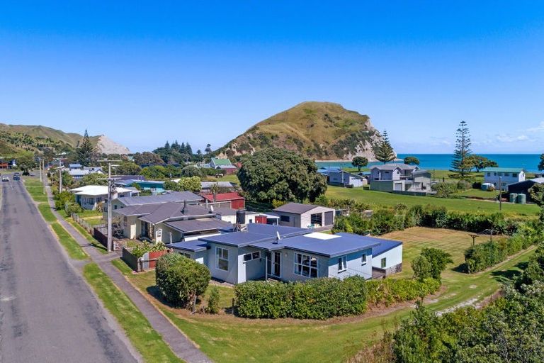 Photo of property in 118 Newcastle Street, Mahia, Nuhaka, 4198