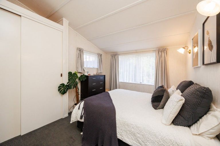 Photo of property in 10 Pirinoa Street, Feilding, 4702