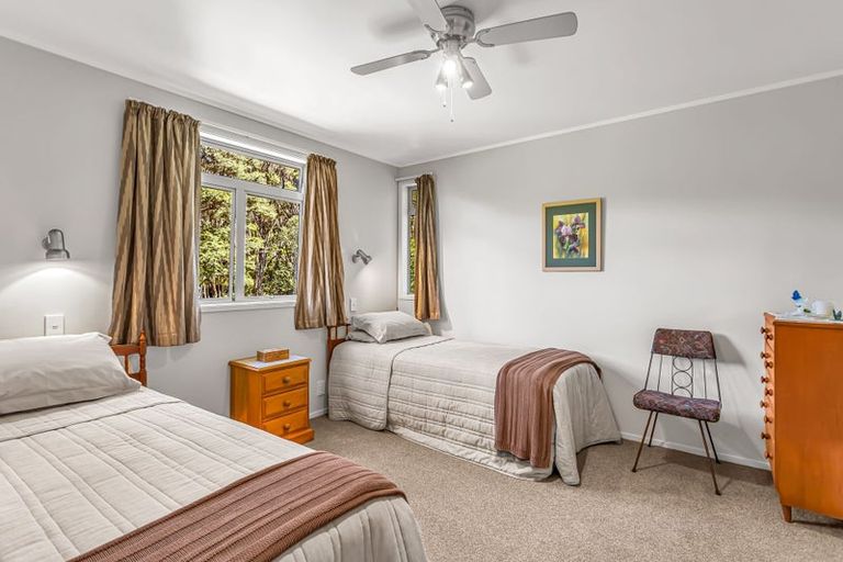 Photo of property in 93 Tarapatiki Drive, Whitianga, 3510