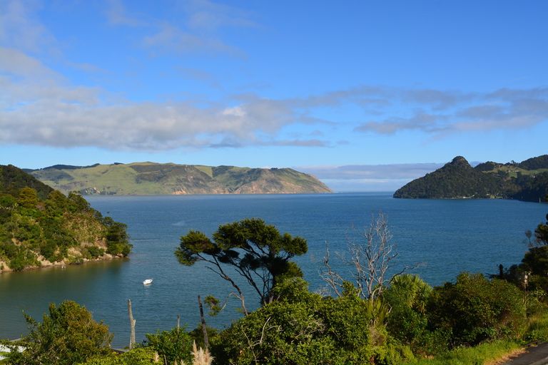 Photo of property in 1164 Huia Road, Huia, Auckland, 0604