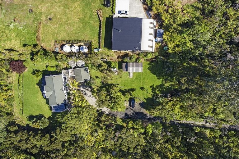 Photo of property in 7 Chatham Avenue, Paremoremo, Auckland, 0632