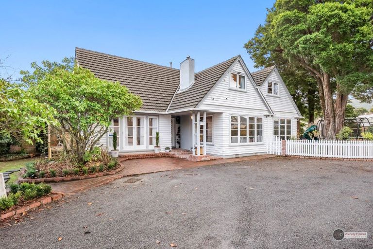 Photo of property in 1057 Fergusson Drive, Clouston Park, Upper Hutt, 5018