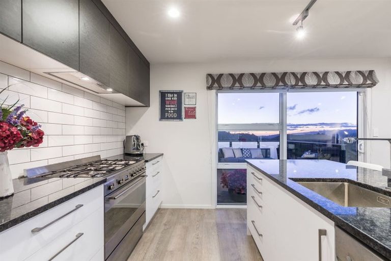 Photo of property in 62 Endeavour Drive, Whitby, Porirua, 5024