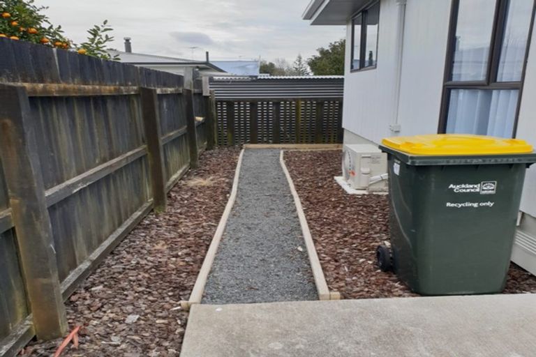 Photo of property in 12b Sandspit Road, Waiuku, 2123
