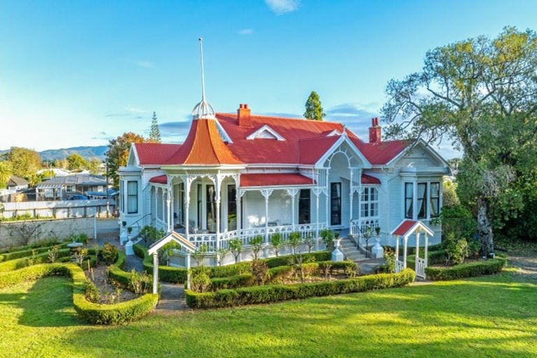 Photo of property in Kaingahou, 642 Pioneer Highway, Highbury, Palmerston North, 4412