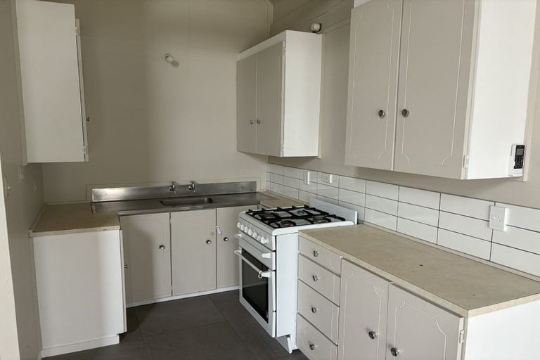 Photo of property in 3a Montgomery Street, Levin, 5510