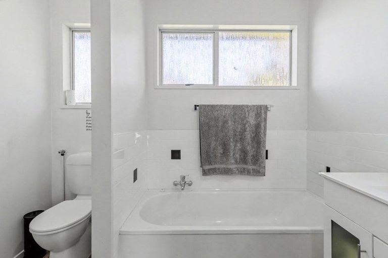 Photo of property in 9a Gonville Avenue, Gonville, Whanganui, 4501