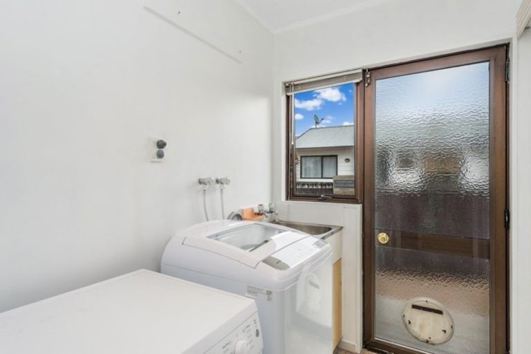 Photo of property in 8 Cromwell Drive, Fitzroy, Hamilton, 3206