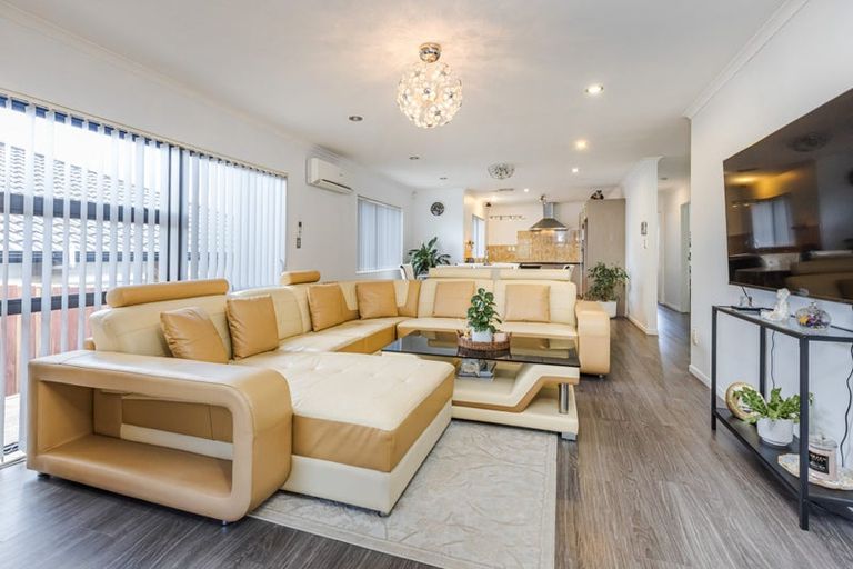 Photo of property in 7 Capital Place, Papatoetoe, Auckland, 2025