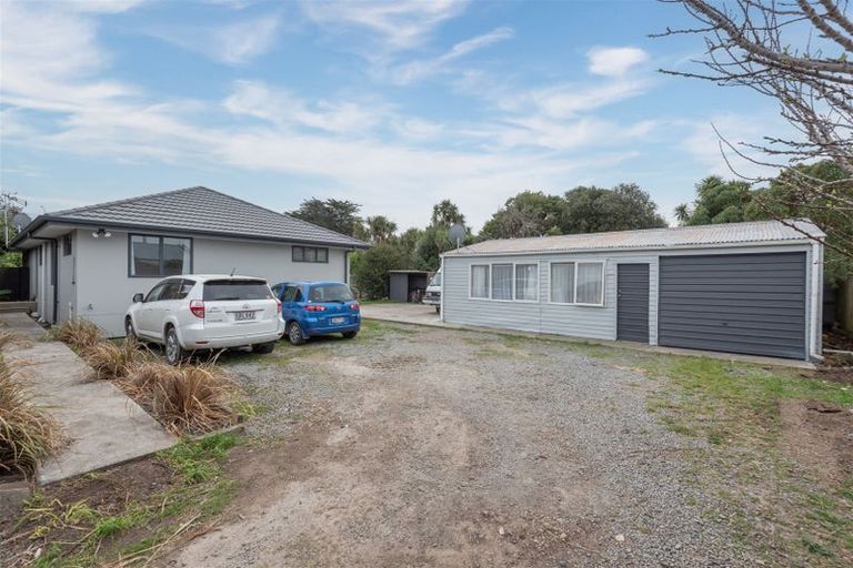 Photo of property in 857 Ferry Road, Woolston, Christchurch, 8023