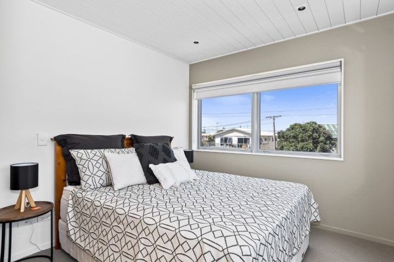 Photo of property in 99 Karewa Parade, Papamoa Beach, Papamoa, 3118