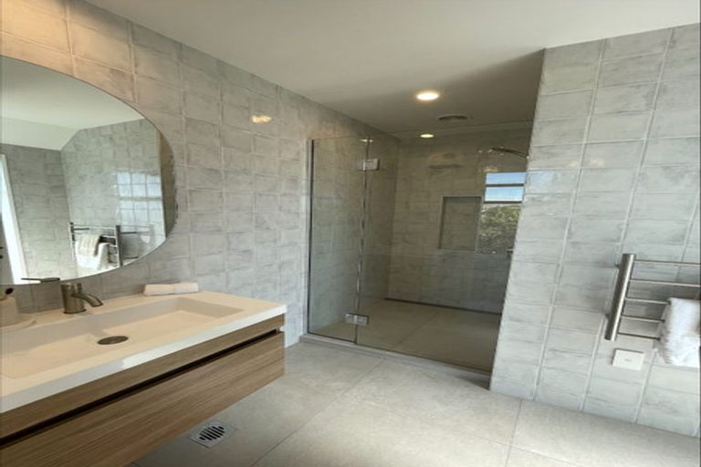 Photo of property in 11 Donald Place, Stillwater, Silverdale, 0993