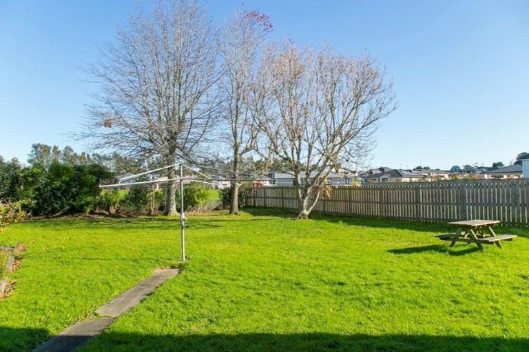 Photo of property in 579 Great South Road, Rosehill, Papakura, 2113