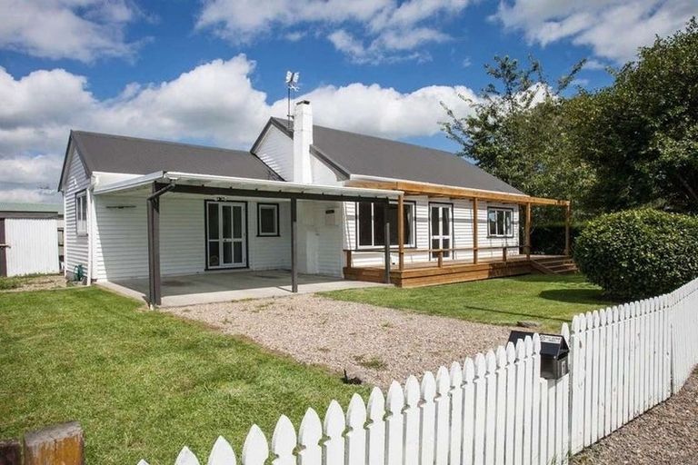 Photo of property in 1 Clare Street, Cambridge, 3434