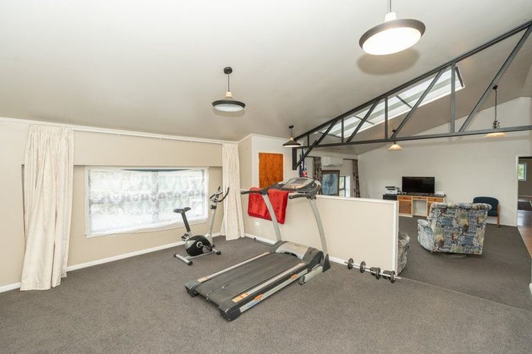 Photo of property in 802 Tuhikaramea Road, Ngahinapouri, Hamilton, 3290