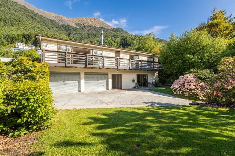 Photo of property in 224 Fernhill Road, Fernhill, Queenstown, 9300