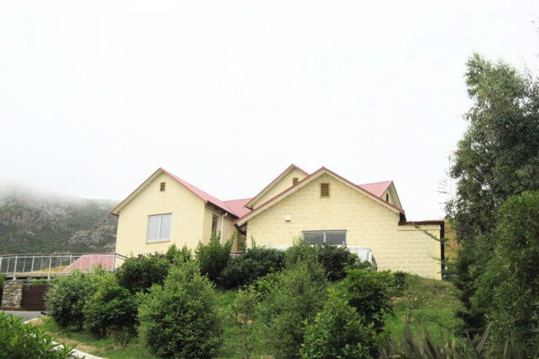 Photo of property in 15a College Road, Lyttelton, 8082