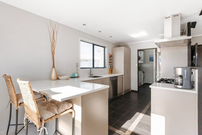 Photo of property in 132a Dickson Road, Papamoa Beach, Papamoa, 3118