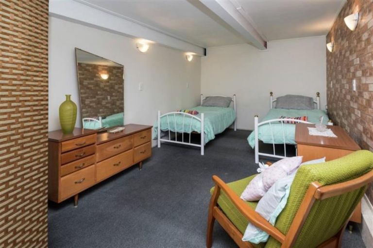 Photo of property in 83 Alexander Street, Cockle Bay, Auckland, 2014