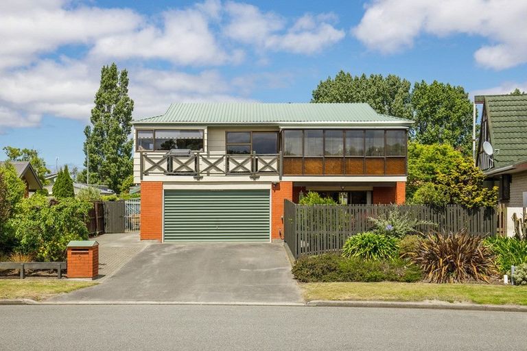 Photo of property in 5 Yellowstone Crescent, Burwood, Christchurch, 8083