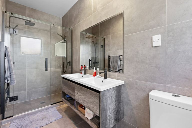 Photo of property in 95 Nobilo Road, Kumeu, 0810