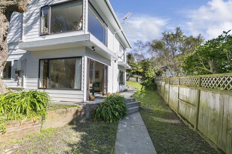 Photo of property in 26b Rhine Street, Island Bay, Wellington, 6023
