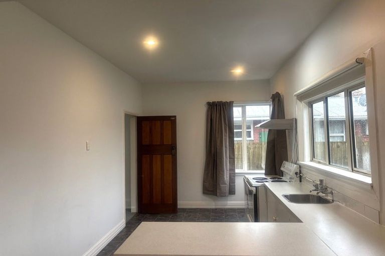 Photo of property in 2/64 Division Street, Riccarton, Christchurch, 8041