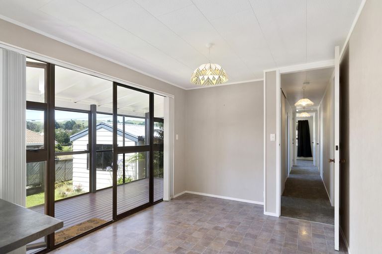 Photo of property in 468 Pukehangi Road, Pomare, Rotorua, 3015