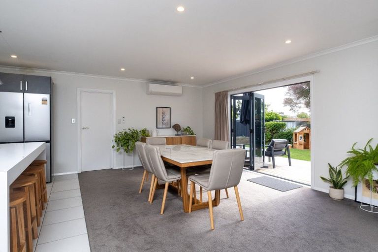 Photo of property in 443 Gloucester Street, Taradale, Napier, 4112