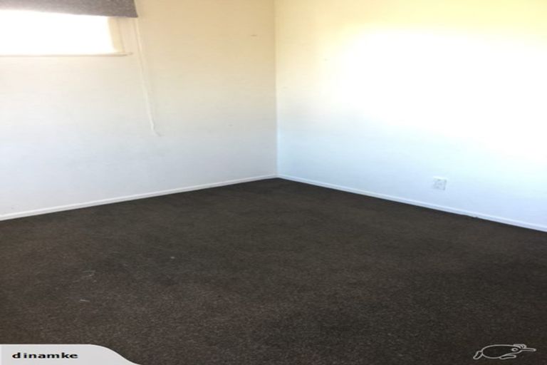 Photo of property in 19 Woodvale Road, Glen Eden, Auckland, 0602