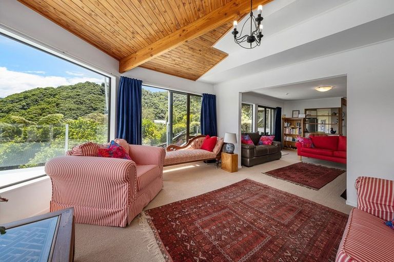 Photo of property in 8b Amelia Crescent, Waikawa, Picton, 7220