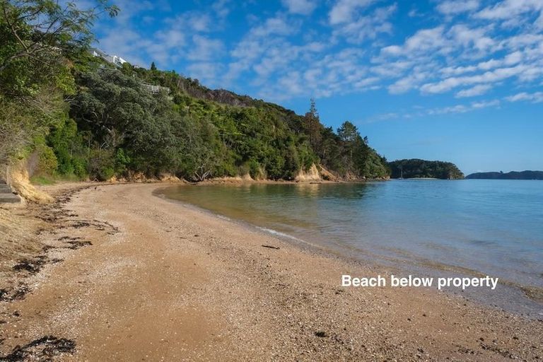 Photo of property in 1 Veronica Street, Paihia, 0200