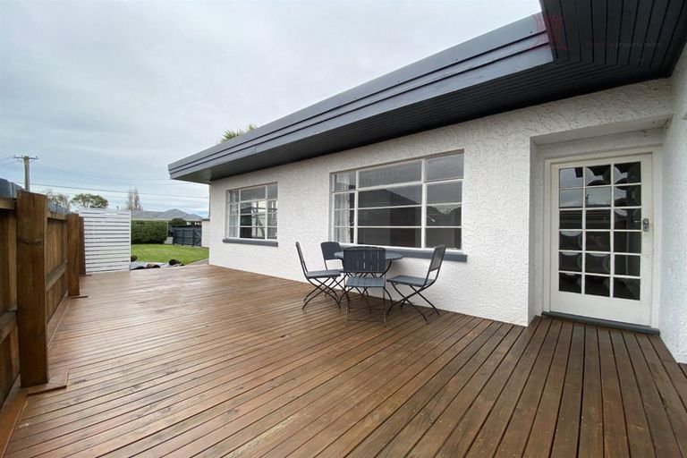Photo of property in 2/112 Hoon Hay Road, Hoon Hay, Christchurch, 8025