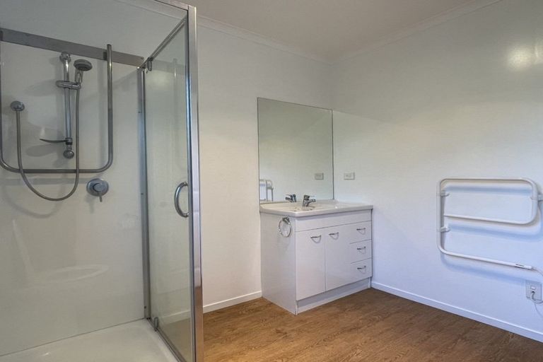 Photo of property in Sanctuary Villas, 5/294 Mairehau Road, Burwood, Christchurch, 8083