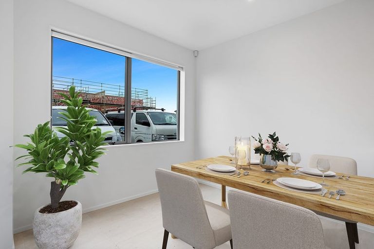 Photo of property in 5 Tuiri Lane, Manurewa, Auckland, 2102