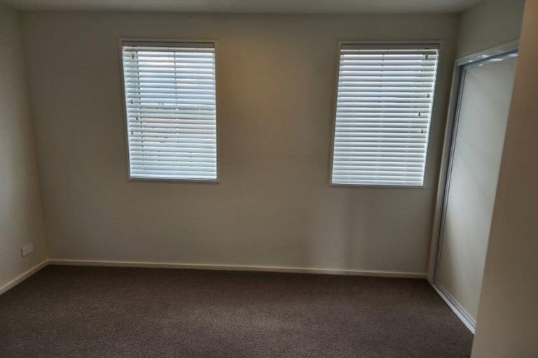 Photo of property in 4/40 New Brighton Road, Shirley, Christchurch, 8061