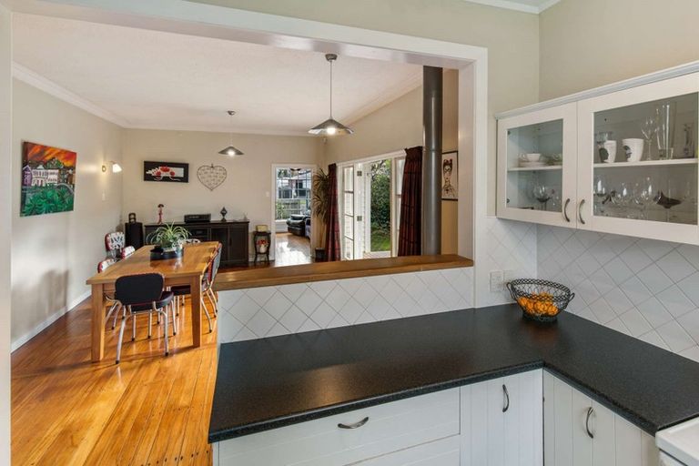 Photo of property in 1 Ngapuhi Street, Saint Johns Hill, Whanganui, 4501