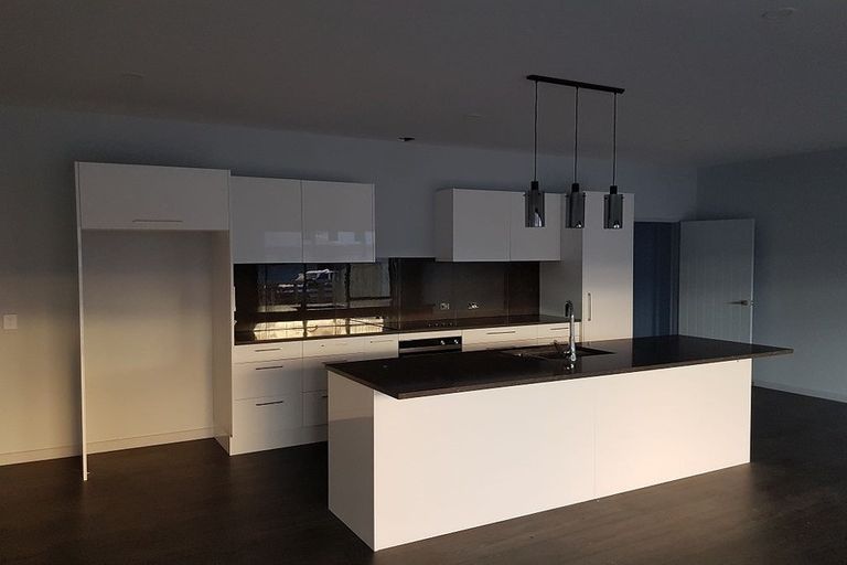 Photo of property in 2 Silver Street, Lower Shotover, Queenstown, 9304