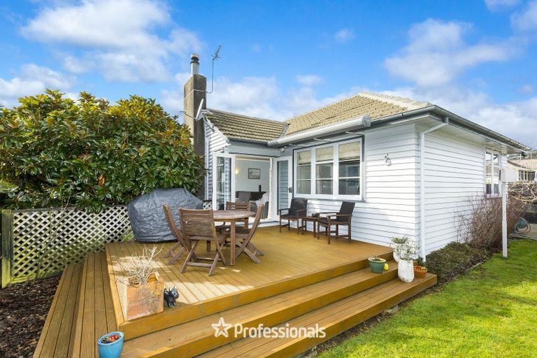 Photo of property in 11 Milton Street, Trentham, Upper Hutt, 5018