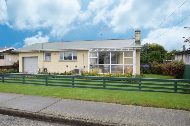 Photo of property in 60 Ross Street, Grasmere, Invercargill, 9810