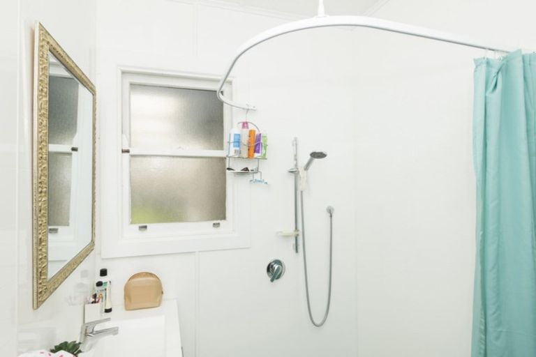 Photo of property in 14 Muir Street, Te Hapara, Gisborne, 4010