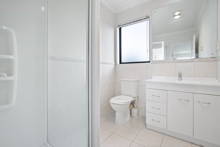 Photo of property in 9 Greta Banks Place, Wattle Downs, Auckland, 2103