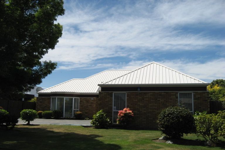 Photo of property in 14 Althorp Place, Avonhead, Christchurch, 8042