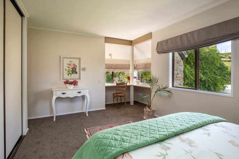 Photo of property in Stone House Gardens, 3196 Fruitlands-roxburgh Road, Coal Creek Flat, Roxburgh, 9571