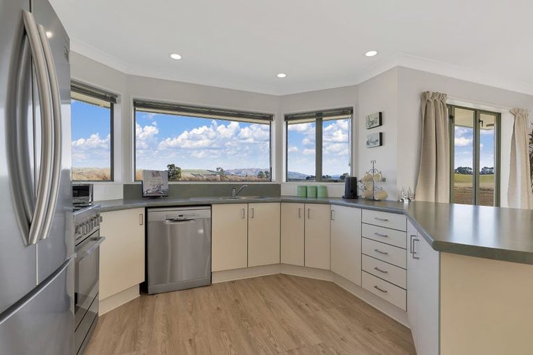 Photo of property in 54 Mcraes Road, Waikari, 7385